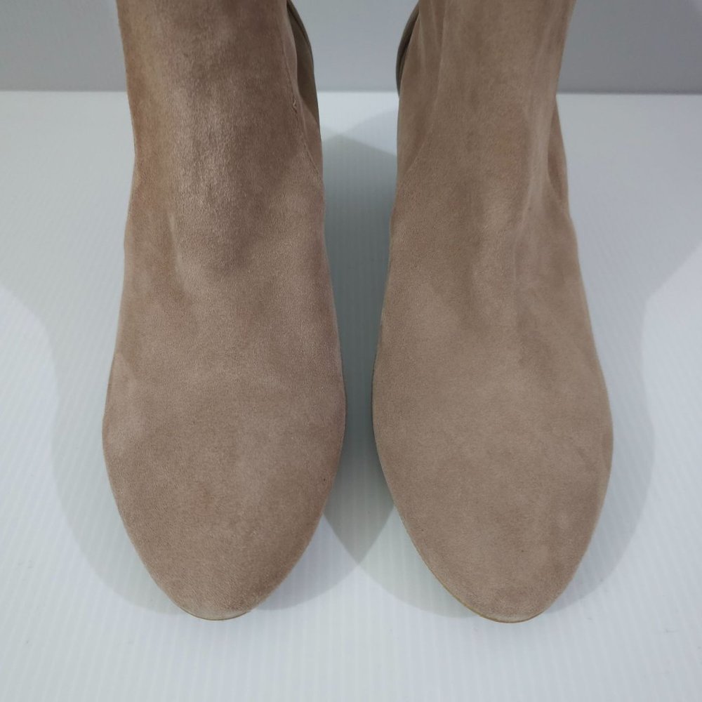 Stuart Weitzman Sofia Block Heel Sock Ankle Boot Shoe Topo Taupe Suede 9.5 NWOT